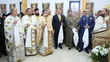 Patriarhul Daniel a sfinţit biserica din incinta Ministerului Apărării Naționale (GALERIE FOTO)