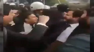 SCANDAL INIMAGINABIL LA SPITAL! 200 de avocați au atacat mai mulți doctori! e persoane AU MURIT, mai multe MAȘINI au fost DISTRUSE, iar un MINISTRU a fost BĂTUT CRUNT (VIDEO)