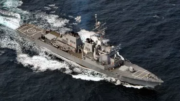 Distrugătorul american USS Ross a intrat în portul Constanța. O navă rusă urmăreşte activitatea acestuia în Marea Neagră