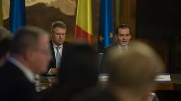 Klaus Iohannis nu exclude asumarea răspunderii de către guvern pe pensiile speciale. 'Mi se pare cam lungă vacanţă parlamentara' (VIDEO)