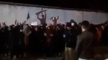 O nouă zi de proteste în Iran. Manifestanții scandează Inamicul nostru nu este SUA, ci Republica Islamică: Se trage cu gloanțe de cauciuc în demonstranți (VIDEO)