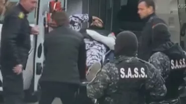 Anchetatorii au descins la casa interlopului Bebino. Șeful Clanului Sportivilor fusese plasat, marți, în arest la domiciliu (VIDEO)