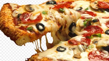 Procurorii turci cer condamnarea la 18 ani de închisoare a uui curier care a scuipat pe pizza livrată unui client