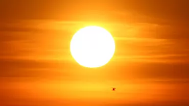 Imagini în premieră: Cum se vede Soarele de aproape (VIDEO)