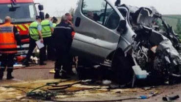 Accident GRAV între două autocare, trei camioane şi un autoturism: BILANȚUL VICTIMELOR