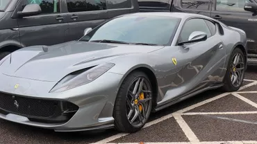 Metoda inedită găsită de hoţi pentru a fura un Ferrari de sub nasul proprietarilor