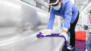 Epidemia de coronavirus capătă noi proporții: Aproape 1.400 de decese și 64.000 de îmbolnăviri, cu 5.000 de cazuri raportate doar vineri / Românii n-au fost ocoliți nici ei de COVID-19