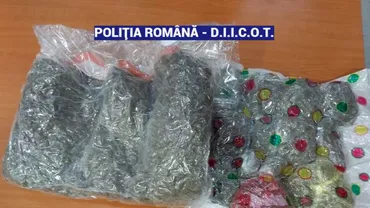 DIICOT: Două persoane, reținute, după ce au fost prinse cu 2 kilograme de cannabis 