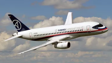 Avionul de pasageri conceput de Moscova să rivalizeze cu Airbus şi Boeing, dar pe care nu-l vrea nimeni...decât compania aeriană de stat rusă
