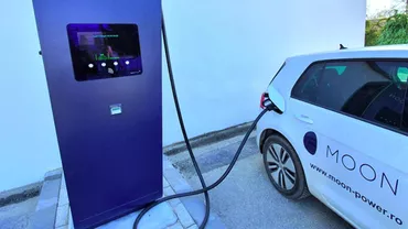 Porsche România începe comercializarea staţiilor de încărcare electrice. Cât costă