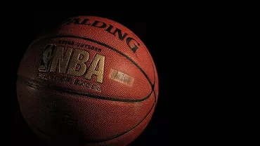 CORONAVIRUS | NBA își suspendă sezonul după ce un jucător a fost testat pozitiv