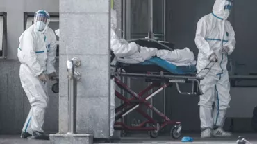 Dr. Adrian Marinescu: Vârful ar putea fi atins între Paște și 1 Mai, dar trei scenarii pot da toate calculele peste cap / Echipamentele, necesare pentru toate cadrele medicale, nu numai pentru cele din prima linie (VIDEO)