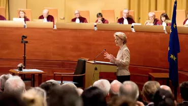 Ursula von der Leyen: „UE va asigura peste 15 miliarde de euro pentru ajutorarea partenerilor noștri din toată lumea în lupta cu coronavirusul”