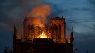 Cum arată Catedrala Notre Dame din Paris la un an de la incendiul devastator (VIDEO, FOTO)
