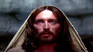 Cum arată acum Robert Powell, actorul principal din „Iisus din Nazaret”
