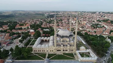 Turcia: Cântecul Bella Ciao, imnul internațional al rezistenței, a răsunat în mai multe moschei din Izmir, în urma unui atac informatic