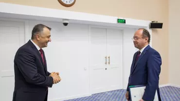 Premierul Republicii Moldova spune că România „geme de cea mai mare corupție din Europa” / Donația trimisă cetățenilor din stânga Prutului fusese întâmpinată și ea cu reacții controversate de oficialii de la Chișinău