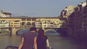 Primarii din Italia sunt revoltați de oamenii care nu respectă distanțarea socială și nu poartă măști. Cu restricții tot mai relaxate, italienii revin treptat la vechile obiceiuri