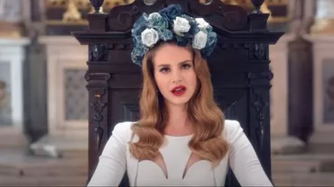 Lana Del Rey, în mijlocul unei controverse. „M-am săturat de compozitoarele și cântărețele care spun că promovez abuzul, când în realitate sunt o persoană minunată”