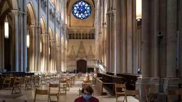 CORONAVIRUS | Slujbele religioase se reiau în Franța, în contextul relaxării restricțiilor. Decizia a fost luată de Consiliul de Stat