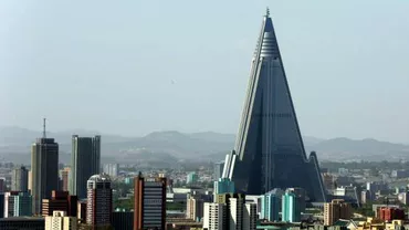 Hotelul în care nu a stat nimeni niciodată. Are 3000 de camere și 105 etaje. Cum arată cea mai înaltă clădire nelocuită din lume (FOTO)