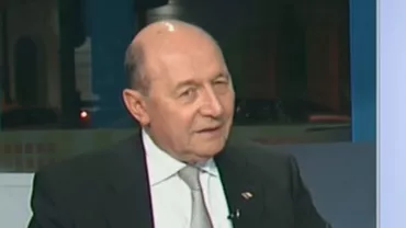 Traian Băsescu, despre alocații: La anul se dublează dublarea dublării. Ce vrei? Atâta minte au, atâta fac! E tactica anilor '90 - Cumperi voturi din bani publici (VIDEO)