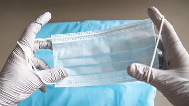 CORONAVIRUS | OMS încurajează purtarea măştilor în caz de „transmitere generalizată” a virusului şi în lipsa distanţării fizice