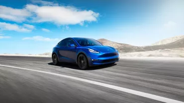 Tesla a devenit cea mai valoroasă companie auto la bursă