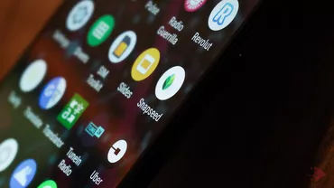 Ce se întâmplă cu telefonul mobil dacă îl ții noaptea la încărcat. Toată lumea trebuie să știe acest lucru