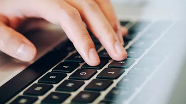 Românii pot depune on-line proiectele pe fonduri europene. Pavel Popescu (PNL): Instituțiile statului, obligate să comunice cu cetățenii electronic
