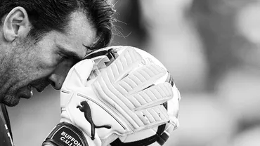 Vedeta fotbalului mondial se întoarce la școală la 43 de ani: 'Părinţii mei mă bat la cap să termin liceul'