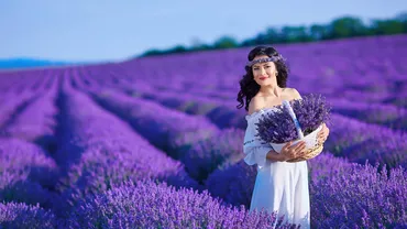 Cântăreaţă de muzică populară, în război cu Fiscul. Nu a putut să justifice aproape 400.000 de lei