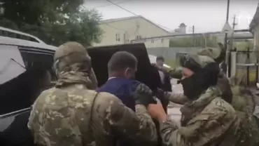 Arestare de răsunet în Rusia. Guvernatorul regiunii Habarovsk, acuzat de uciderea mai multor oameni de afaceri (FOTO, VIDEO)