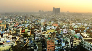 STUDIU: Aproape un sfert din populația din New Delhi, infectată cu COVID-19. Peste 4 milioane de oameni din capitala Indiei, purtători ai virusului