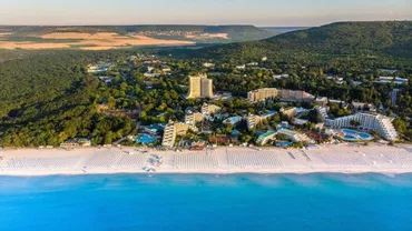 Bulgarii închid hotelurile din stațiunea Albena, din cauza numărului mic de turiști. Zona, considerată o „destinație periculoasă”