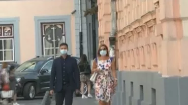 Cum a început Carmen Iohannis noul an școlar: Prima doamnă s-a reîntâlnit cu elevii săi în condiții speciale (VIDEO)