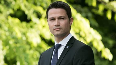 Secretarul general al PNL, Robert Sighiartău: Îi asigur pe cetăţeni că pot vota în siguranţă, riscul de infectare cu Covid-19 este aproape de zero. Sunt foarte bine organizate secţiile, există dezinfectanţi, există distanţă