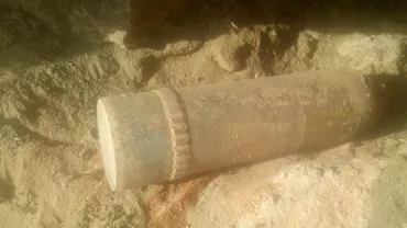 Descoperire macabră la Biserica Evanghelică din orașul președintelui Klaus Iohannis. Un proiectil exploziv de război, găsit în cadranul ceasului