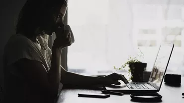 A primit o fotografie nud de la un bărbat necunoscut, dar a avut un răspuns genial pentru el. În scurt timp, totul a luat o turnură neașteptată (FOTO) 