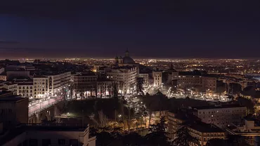 Guvernul Spaniei ar putea declara stare de alarmă în toată Spania, pentru a impune un ordin de rămânere în case pe timp de noapte