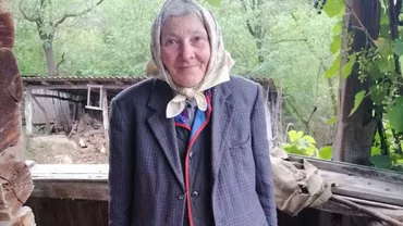 Ministrul Muncii a intervenit în cazul femeii de 76 de ani care trăieşte singură cu o pensie de 15 lei. Violeta Alexandru a constatat că nu i-a fost actualizată pensia de urmaş: „Îmi cer scuze, doamnă!“