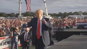 EXCLUSIV // Donald Trump dansează pe Facebook. Politolog: „Are niște puncte în plus față de Biden (VIDEO)