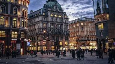 Reprezentanții tuturor cultelor religioase din Austria au anunțat că „renunță benevol” la organizarea slujbelor religioase cu public