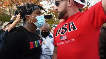 Violențe în SUA, în marja unei manifestații pro-Trump cu zeci de mii de oameni. Președintele în exercițiu dă vina pe „mizeria antifa” și susține că Joe Biden „a câștigat alegerile” prin „fraudă” (VIDEO)