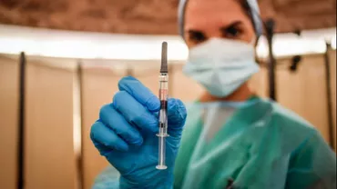 Dezvoltatorul vaccinului anti-COVID-19: Vom avea o iarnă normală anul viitor, dacă vom avea o rată mare de vaccinare până la începutul toamnei