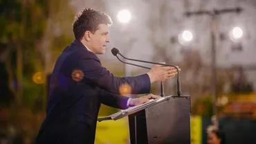 Nicușor Dan: N-o să avem târg de Crăciun anul acesta / Vom avea luminițe, ceva mai multe decât mi-aș fi dorit. Au costat în jur de 9 milioane de lei, conform contractului semnat acum 3 ani (VIDEO)