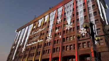Șefa Secției ATI de la Spitalul Județean a aprins iluminatul festiv la Ploiești