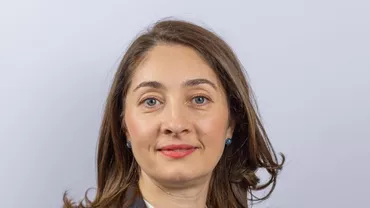 Simona Spătaru, moment controversat. Candidata USR-PLUS la Senat, înregistrată când și-ar fi amenințat copilul că îl pocnește și îl dă „cu capul de pereți” (VIDEO)