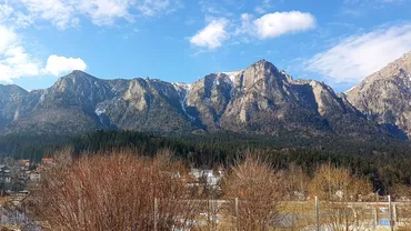 Patru adolescenți au rămas blocați în Munții Bucegi. Tinerii au plecat pe un traseu accidentat și înghețat