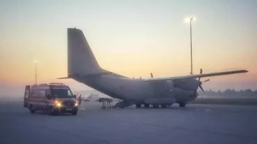 MApN: Patru pacienţi cu COVID-19, în stare gravă, transportaţi cu o aeronavă militară din Bucureşti în spitale din Moldova